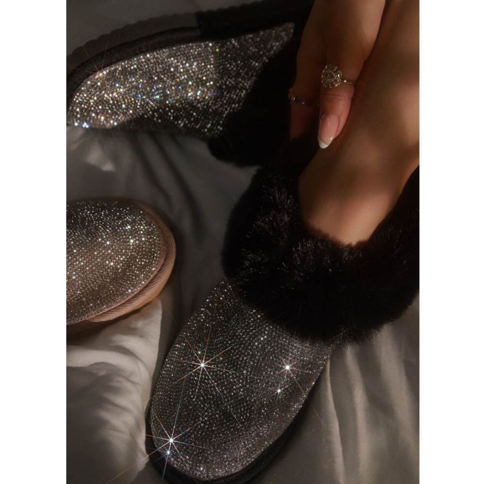 𝙉𝙀𝙒 𝙄𝙉🖤🎥COZY & ELEGANT SLIPPER - BLACK